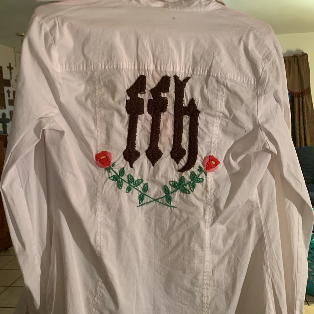 Free for Humanity blouse